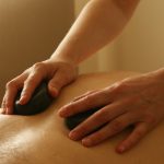 massage aux pierres chaudes