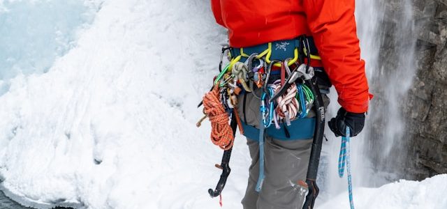 Où trouver les meilleurs spots de ice climbing pour débutants et experts ?