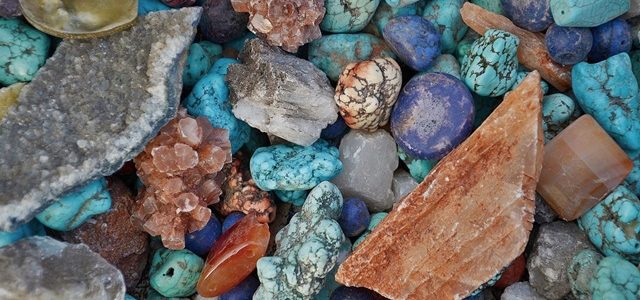 Les vertus du cristal de roche : Comment il peut transformer votre vie ?