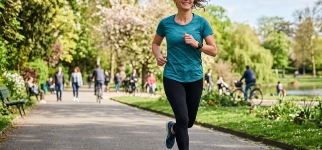 Prendre soin de son cœur : gestes cardioprotecteurs à adopter chaque jour Prendre soin de son cœur : gestes cardioprotecteurs à adopter chaque jour